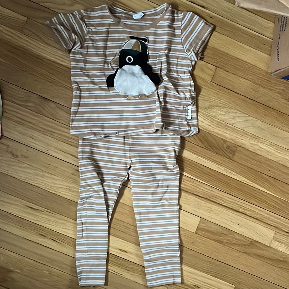 Huxbaby striped two piece set size 3